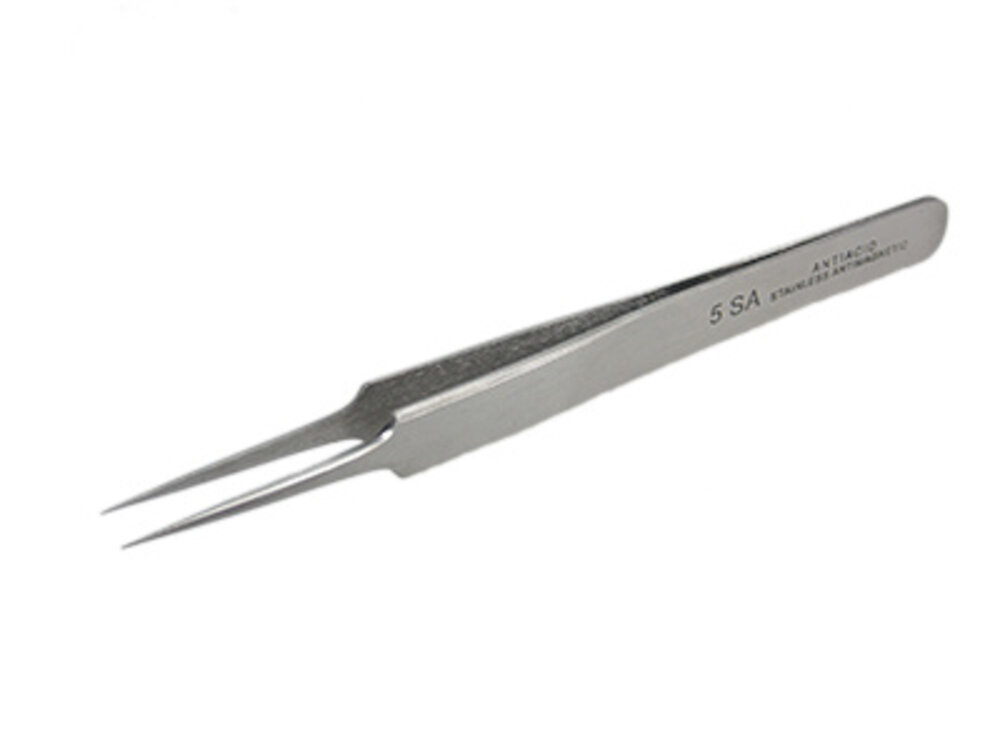 Tweezer with extra fine tips 