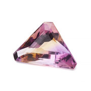 Amethyst, fancy cut, 22.00 x 15.50 mm