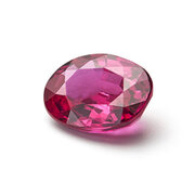 Rubin, oval facet, 5,00 x 4,00 mm
