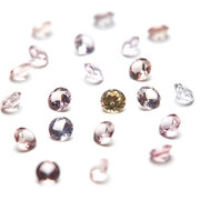 Spinel, round diamond cut, 2.50 mm