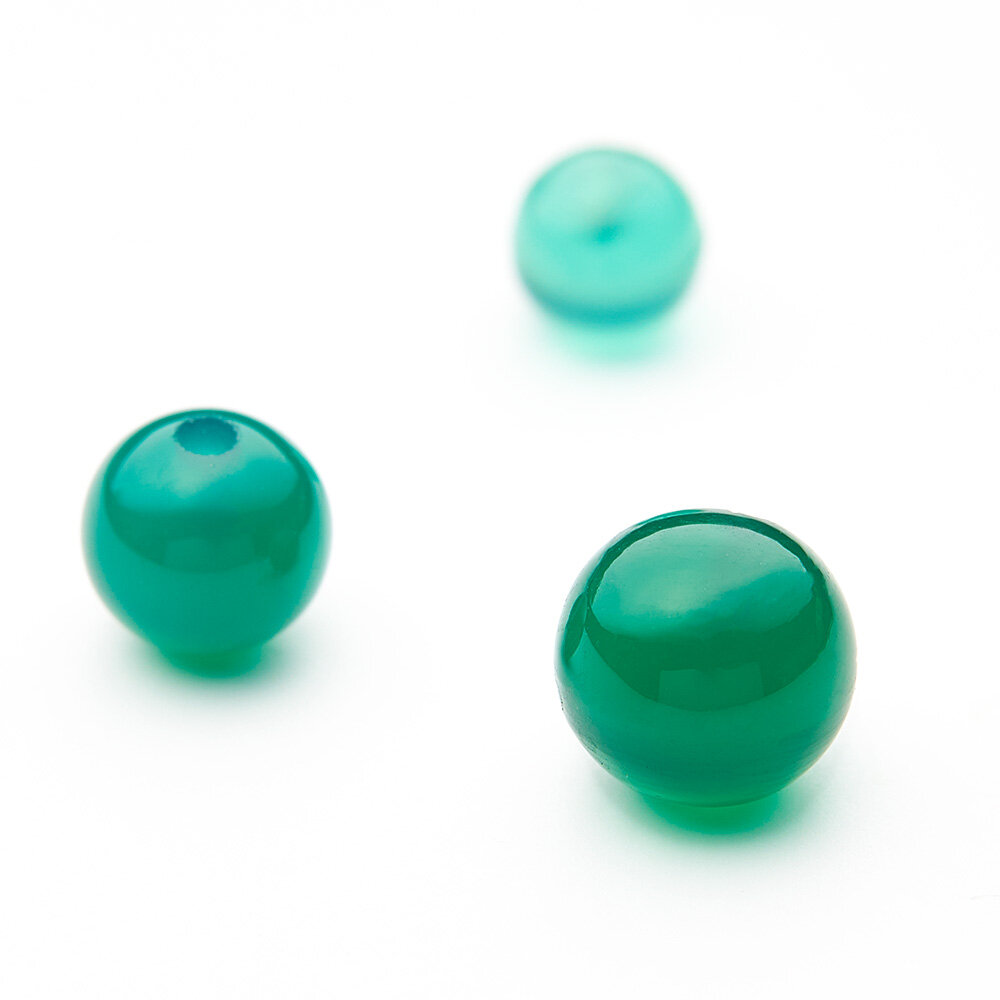 Agate Green, ball, half-drilled 