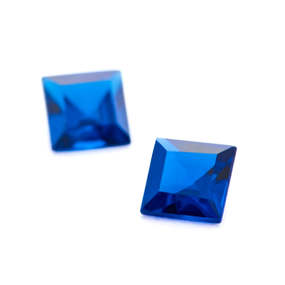 Synthetic blue spinel, square 