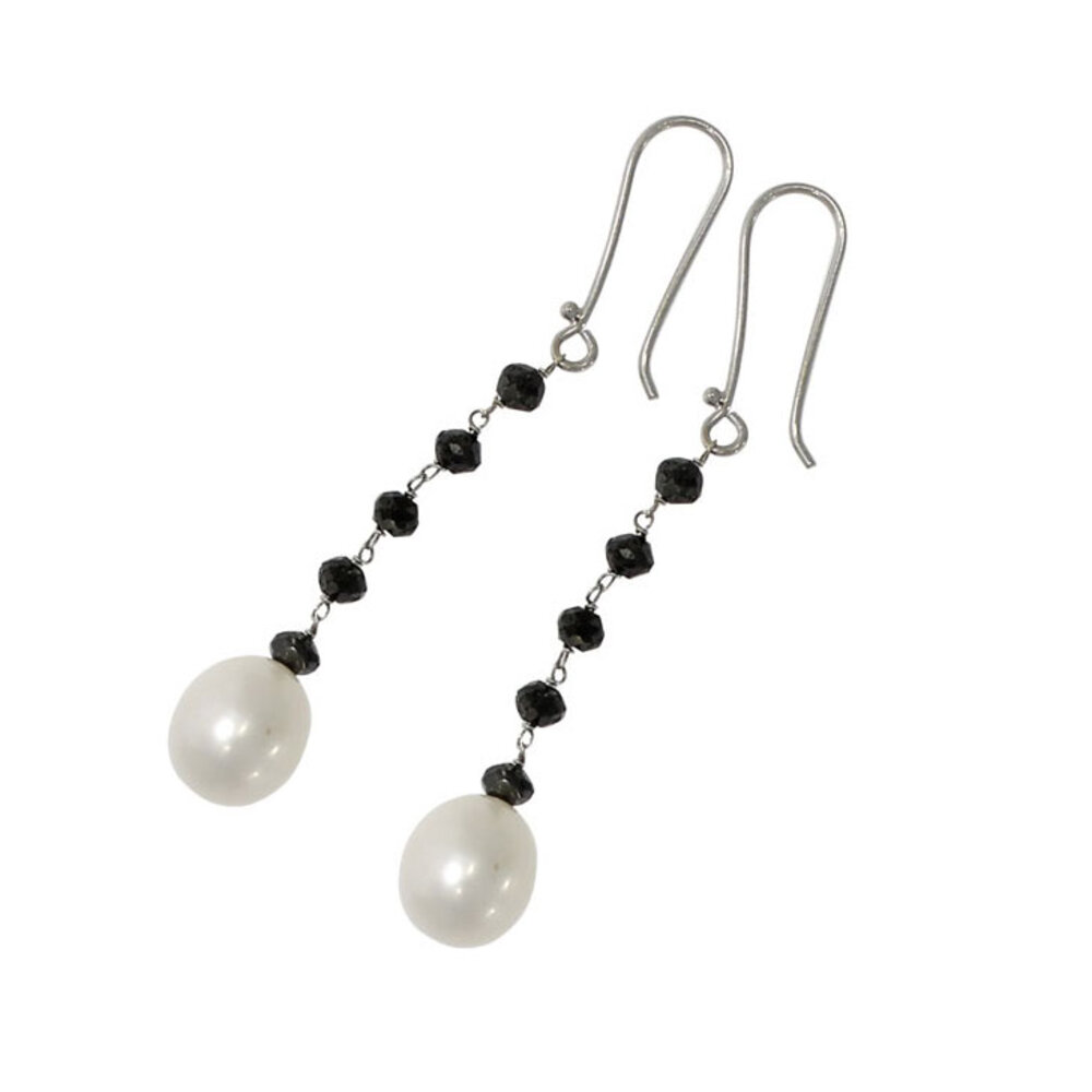 Earwires with black treated rough diamonds, 2.87 carat 