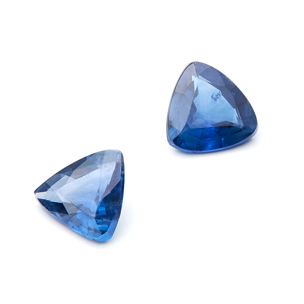 Sapphire, blue, trilliant 