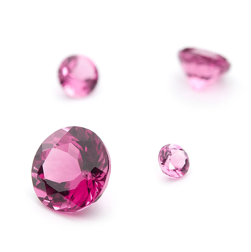 Pink tourmaline, round diamond cut 