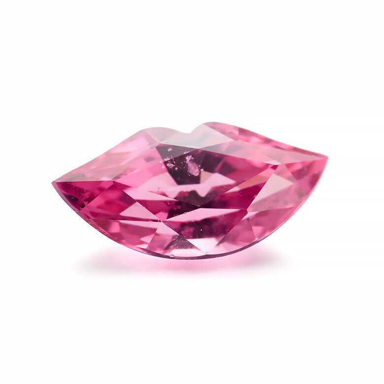 Pink spinel, læber