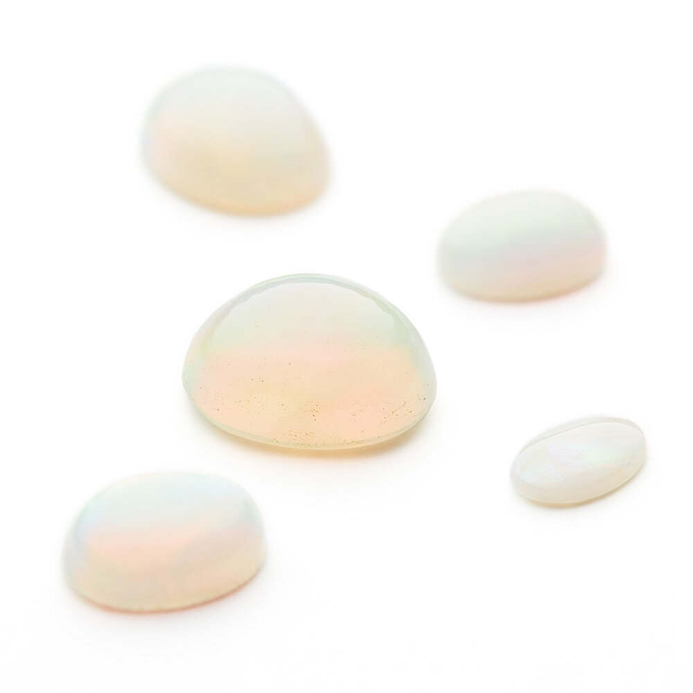 Opal white, oval cabochon  