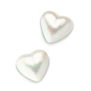 Heart-shaped mabe pearl, cultured