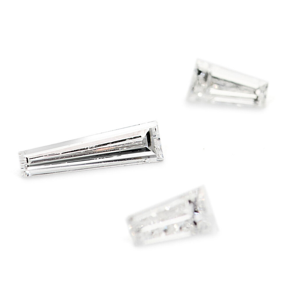 Trapezoid Wesselton/VS 0.04 ct 