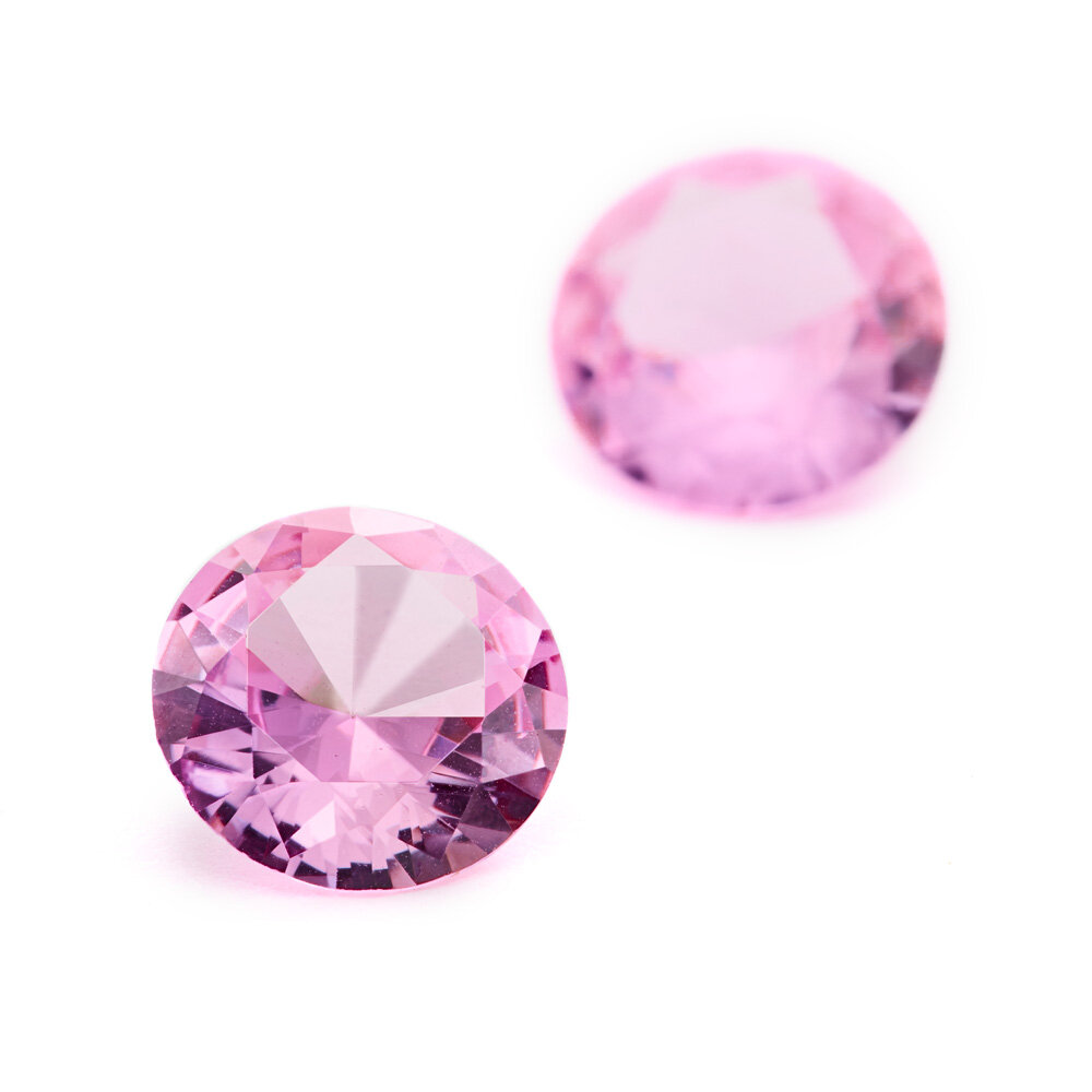 Synthetic rose beryl, round diamond cut 