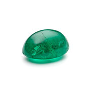 Emerald, oval cabochon, 5.80 x 4.00 mm