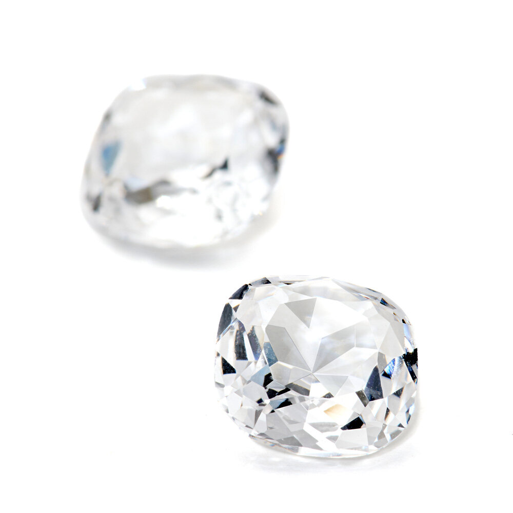 Synthetic white spinel, antique 