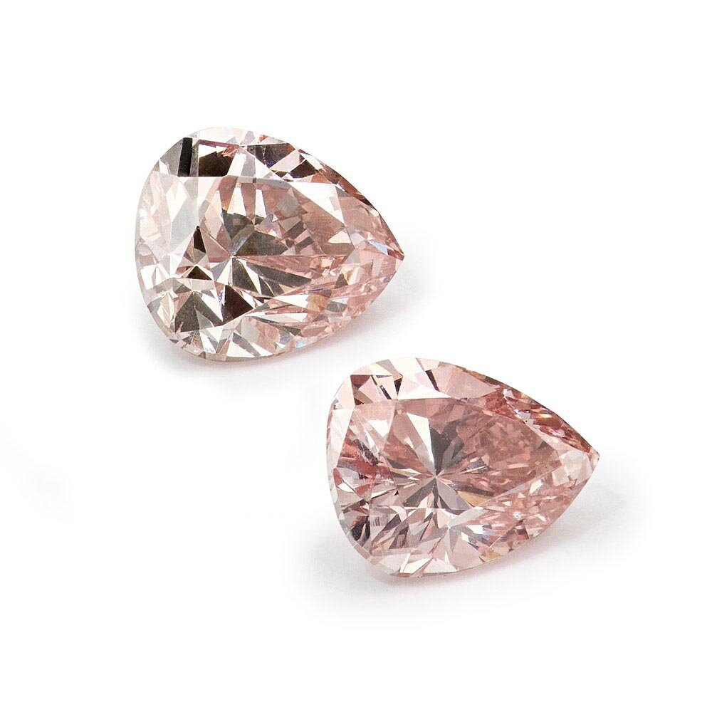 Pear-shaped Natural Pink/VVS-VS 0.16 ct (pair) 