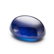 Blå safir, oval cabochon, 10,40 x 8,30 mm
