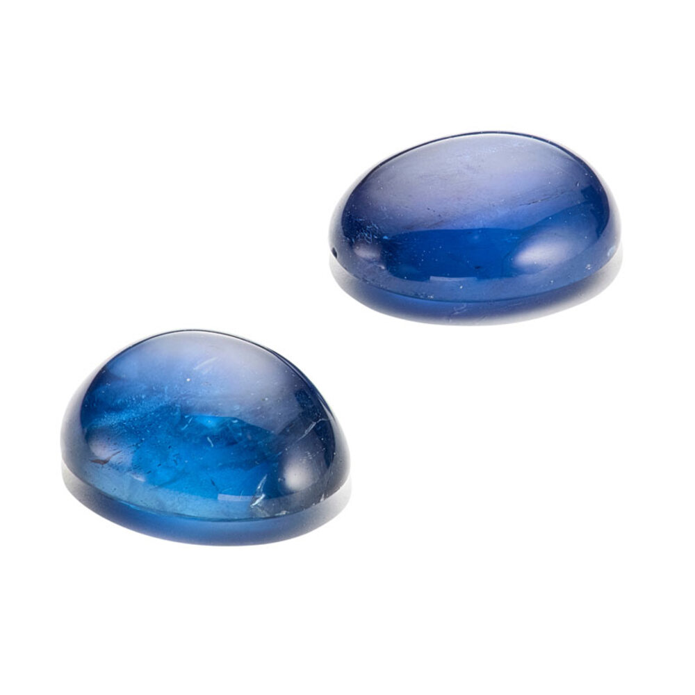 Blå safir, oval cabochon, 9,00 x 7,10 mm 