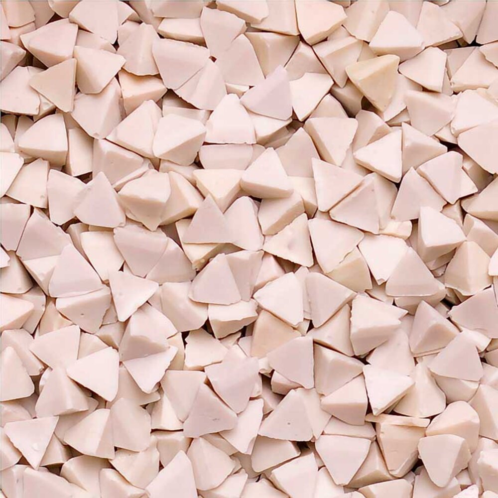 White plastic media – pyramid-shaped, Avalon (1 kg) 