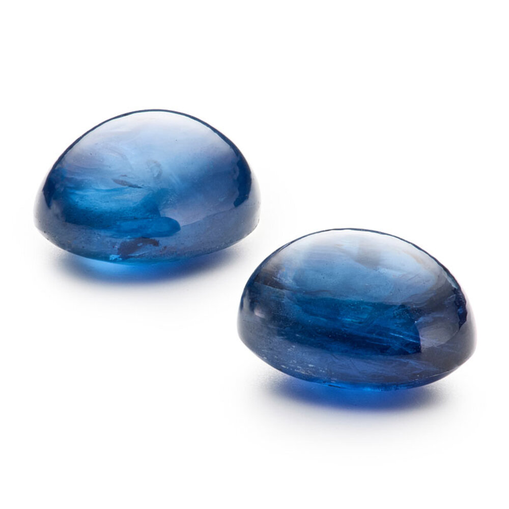 Blå safir, oval cabochon, 9,00 x 7,00 mm 