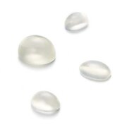 Moonstone, oval cabochon 