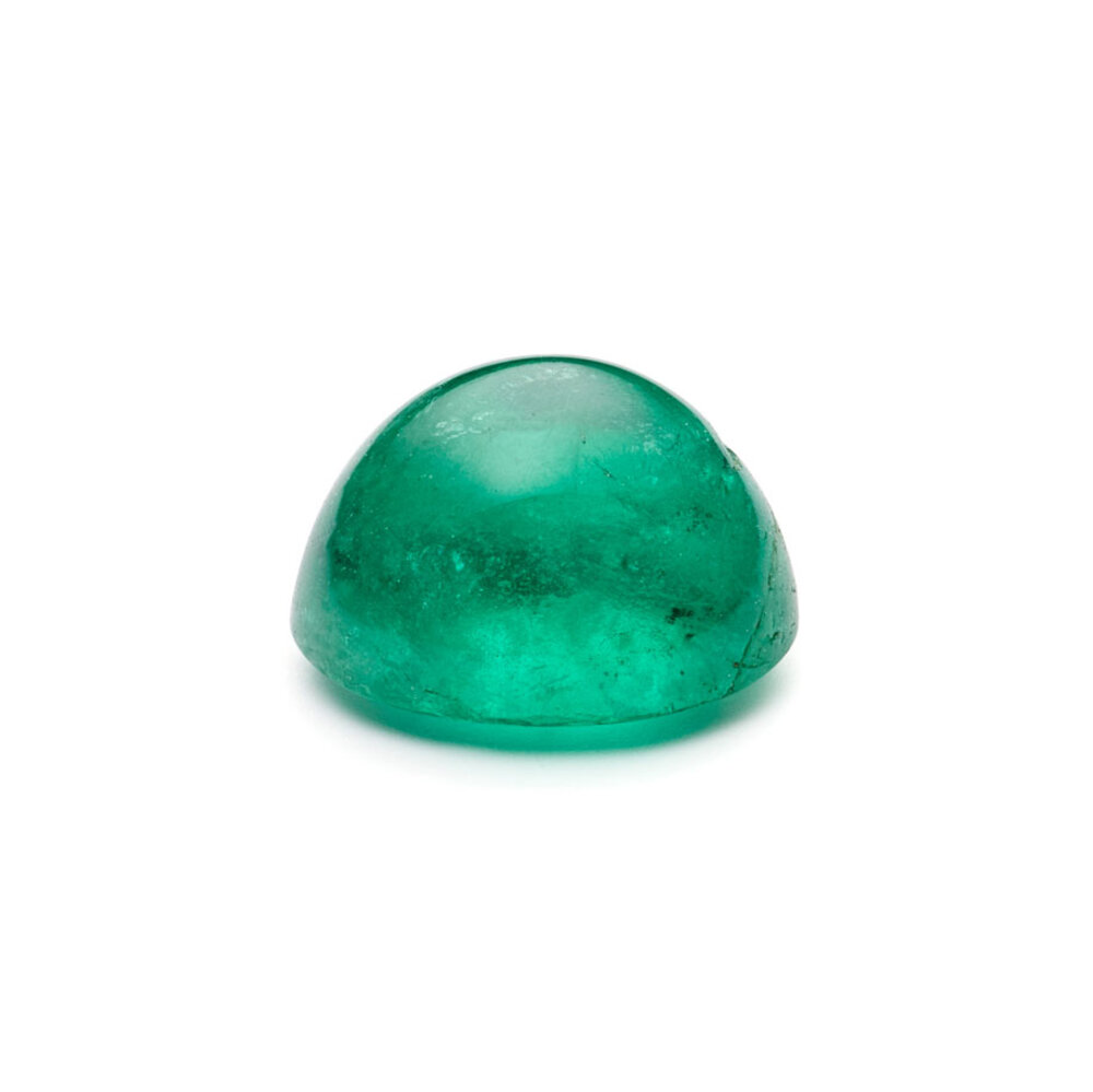 Emerald, oval cabochon, 6.00 x 5.20 mm 