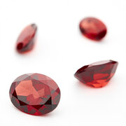Garnet, oval diamond cut