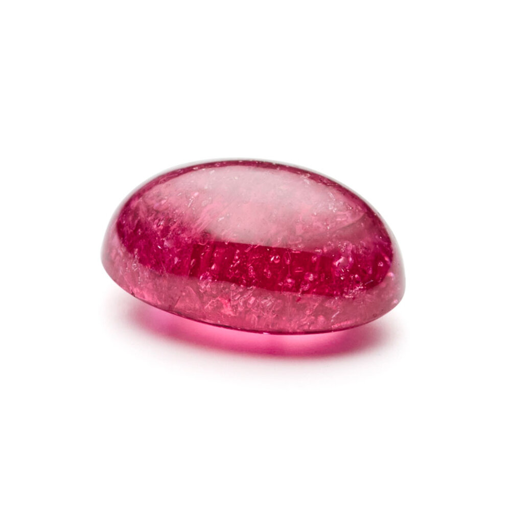 Ruby, oval cabochon, 5.70 x 4.10 mm 