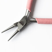 Pink Lady round nose plier with spring