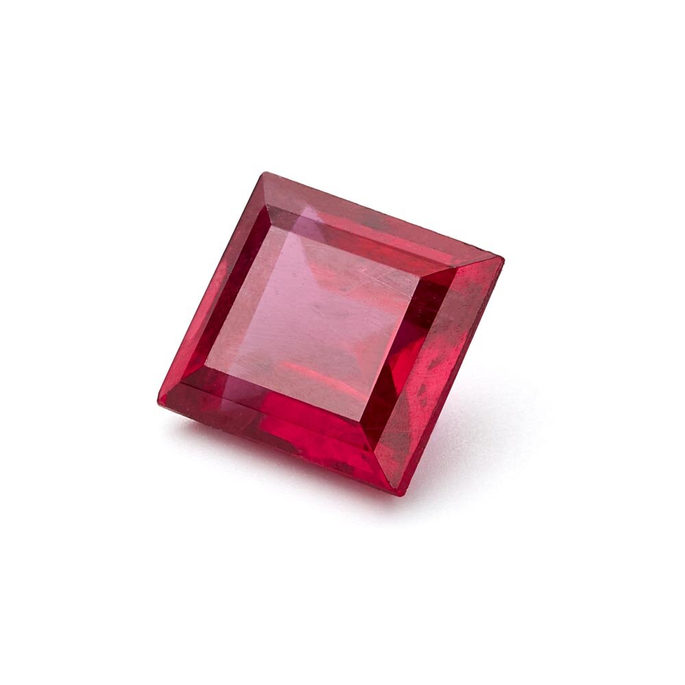 Ruby, square, 3.20 x 3.00 mm 