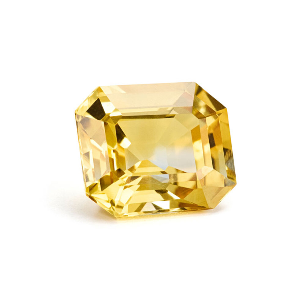 Gul safir, oktogon, 7,50 x 6,60 mm 